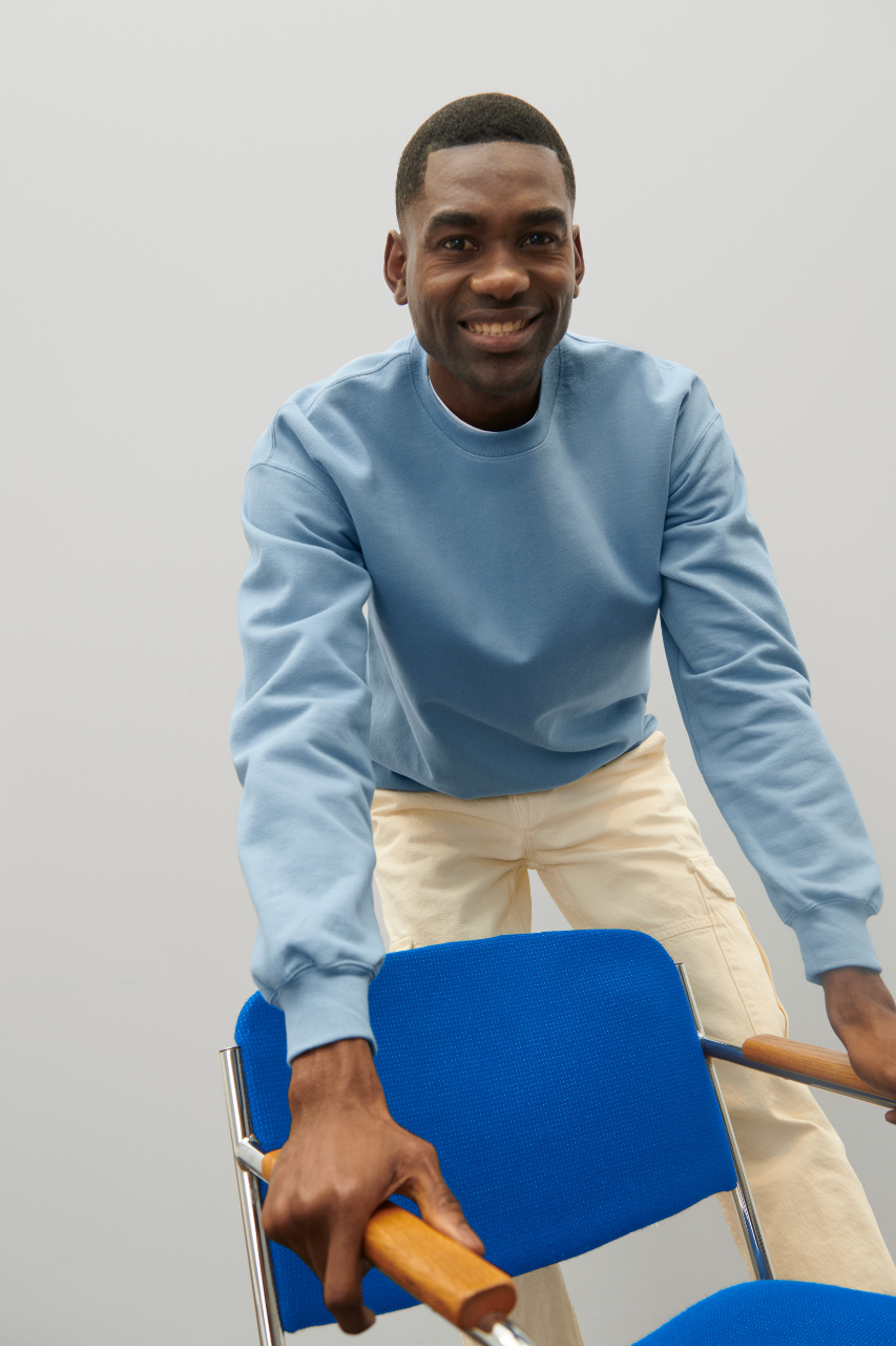 Kereknyakú pulóver